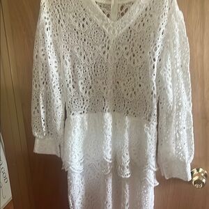 Elegant White Lace Maxi Dress